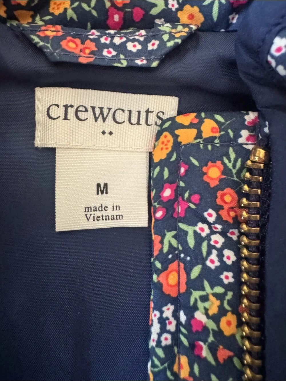 Crewcuts Girls Quilted Floral Puffer Vest Navy Multicolor Zip Front Pockets M